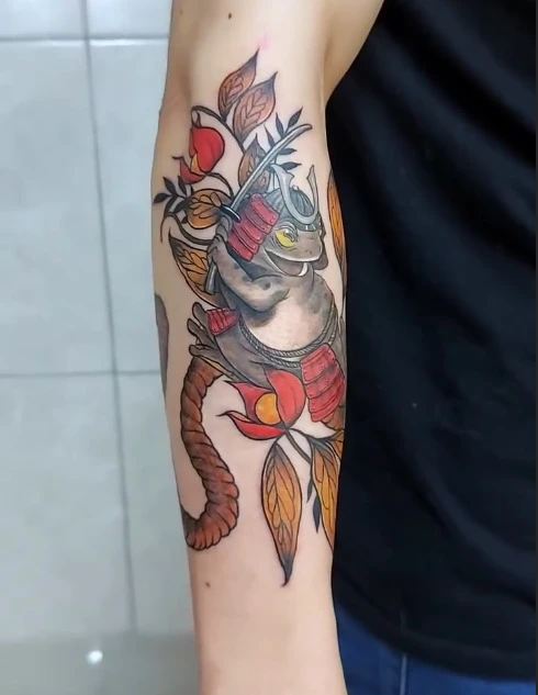 Tatuaje a color Neotradicional en Huancayo